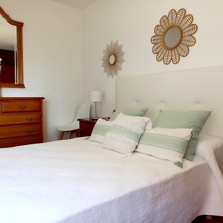 Piso Mirador Playa De Coroso Apartment Ribeira Luaran gambar